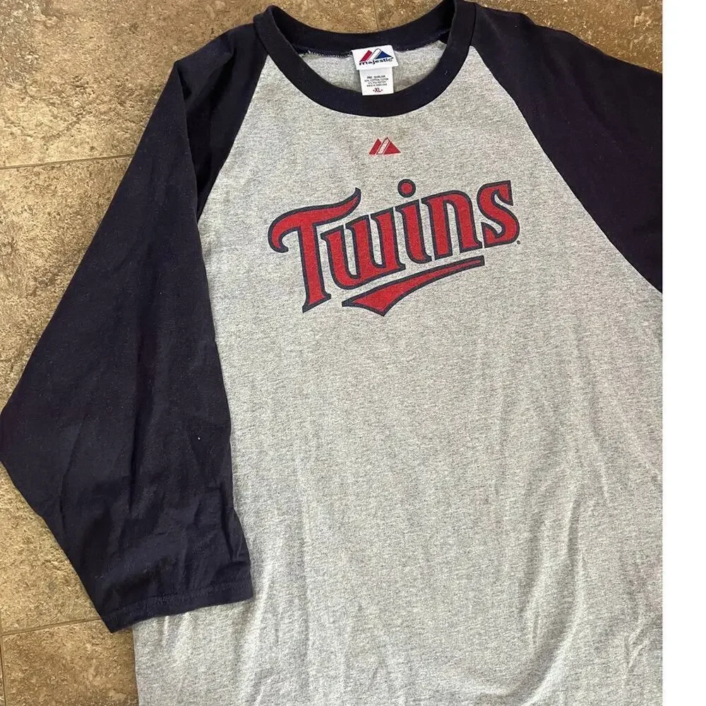 Twins elbow length sleeve crewneck baseball T-shirt, Men's size XL